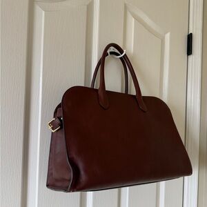 Elegant Brown Leather Briefcase